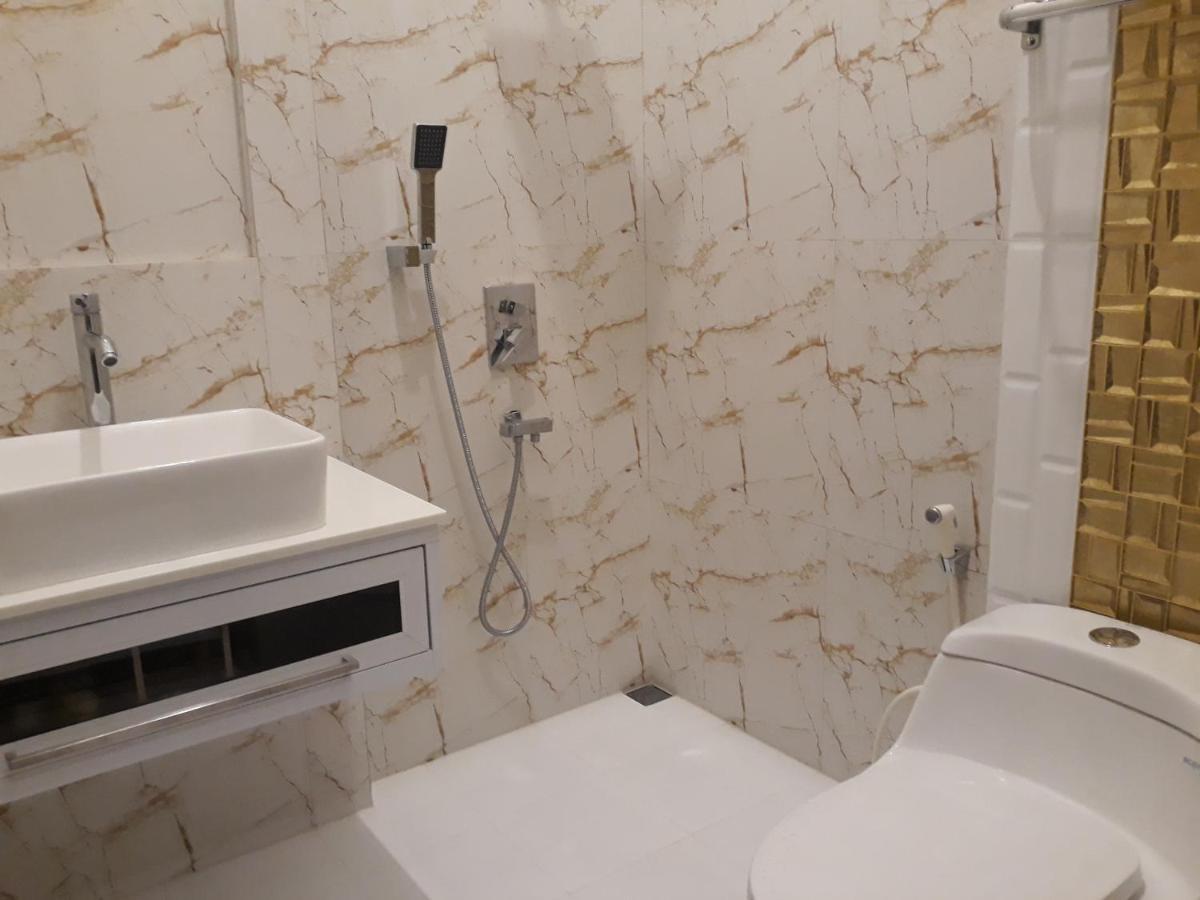 Alsalam Syariah Guesthouse スラカルタ エクステリア 写真