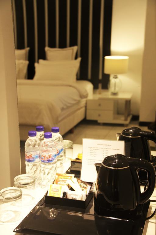 Alsalam Syariah Guesthouse スラカルタ エクステリア 写真