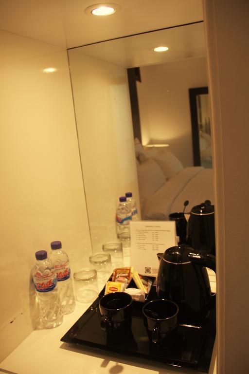 Alsalam Syariah Guesthouse スラカルタ エクステリア 写真